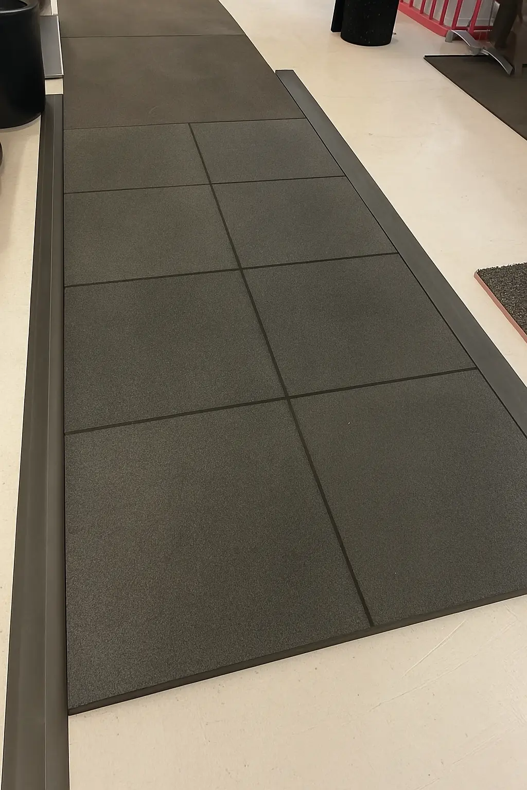 Gummimatta EcoRub 1000x1000x20 Svart - Bild 1