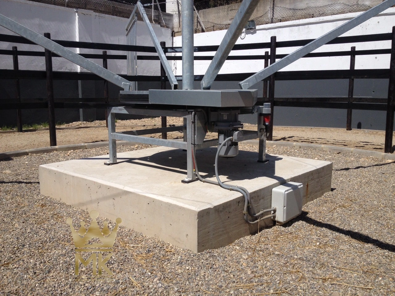 MOLENKONING Skrittmaskin 16m 4 hästar  - Bild 3